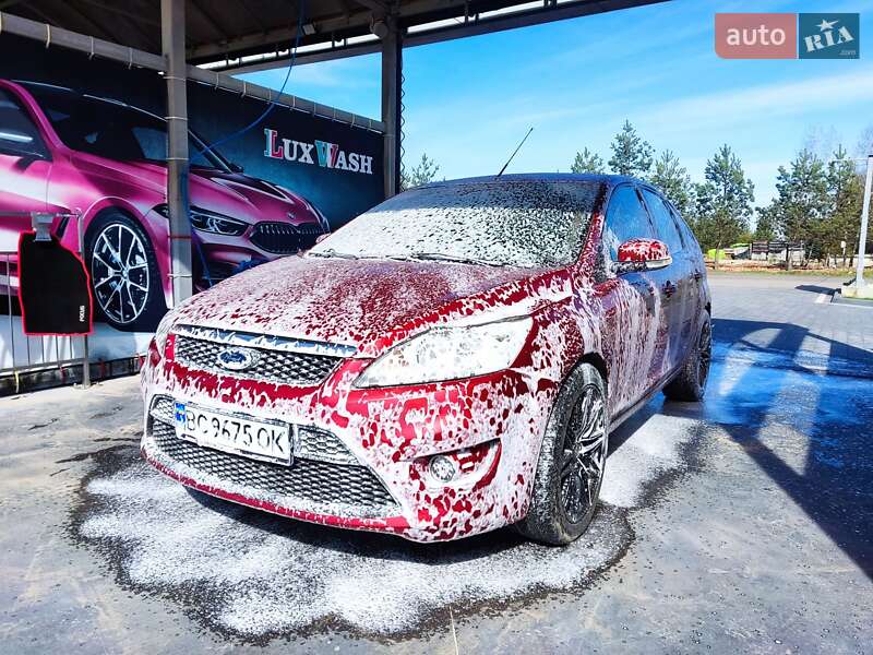 Хэтчбек Ford Focus 2008 в Самборе