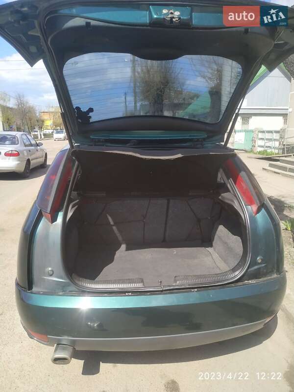 Хэтчбек Ford Focus 1998 в Житомире фото 7 Хэтчбек Ford Focus 1998 в Житомире