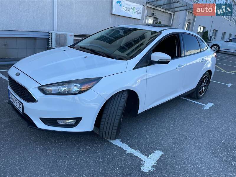 Седан Ford Focus 2017 в Киеве фото 3 Седан Ford Focus 2017 в Киеве