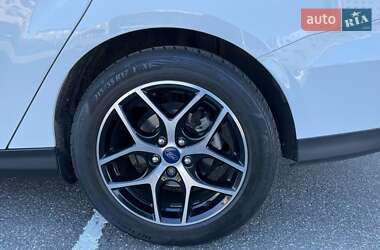 Седан Ford Focus 2017 в 