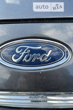 Хэтчбек Ford Focus 2016 в 