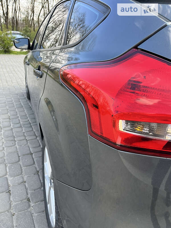 Хэтчбек Ford Focus 2016 в Тернополе