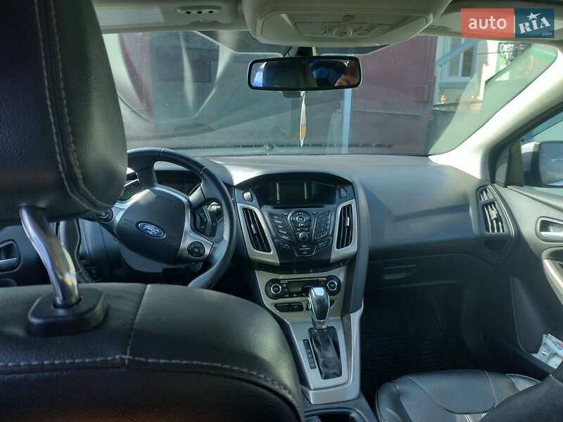 Седан Ford Focus 2012 в Мироновке