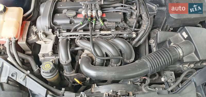 Хэтчбек Ford Focus 2006 в Томашполе фото 20 Хэтчбек Ford Focus 2006 в Томашполе