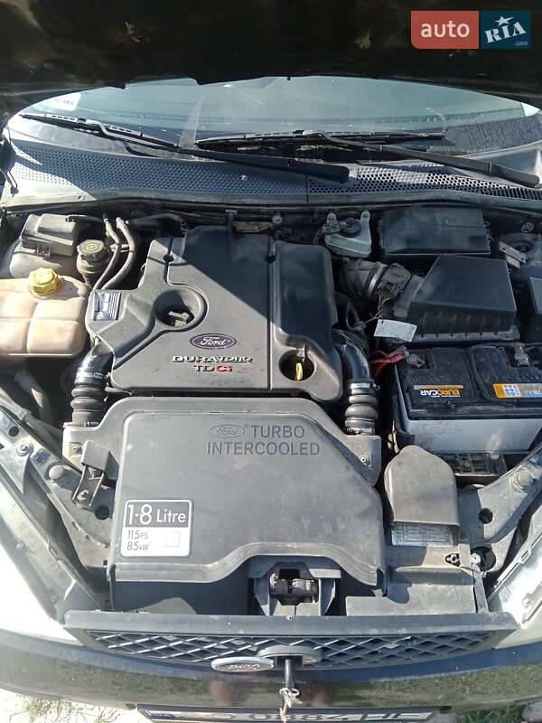 Универсал Ford Focus 2002 в Корце