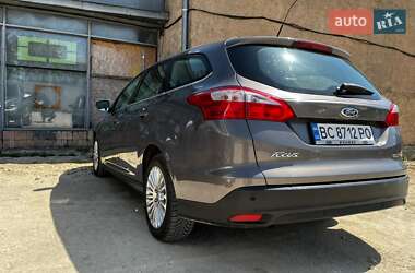 Универсал Ford Focus 2012 в Новояворовске