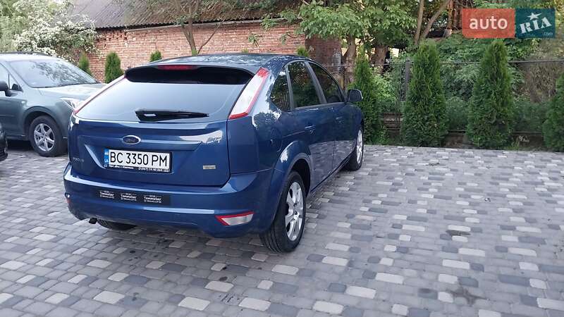 Седан Ford Focus 2008 в Ходореві