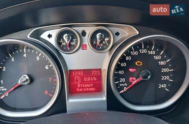 Седан Ford Focus 2008 в 