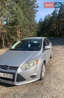Седан Ford Focus 2013 в Макарове
