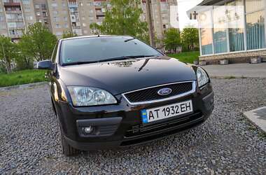 Хэтчбек Ford Focus 2007 в 
