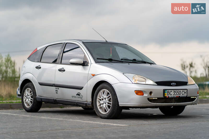 Хэтчбек Ford Focus 2001 в Львове фото 3 Хэтчбек Ford Focus 2001 в Львове