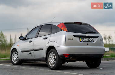 Хэтчбек Ford Focus 2001 в Львове