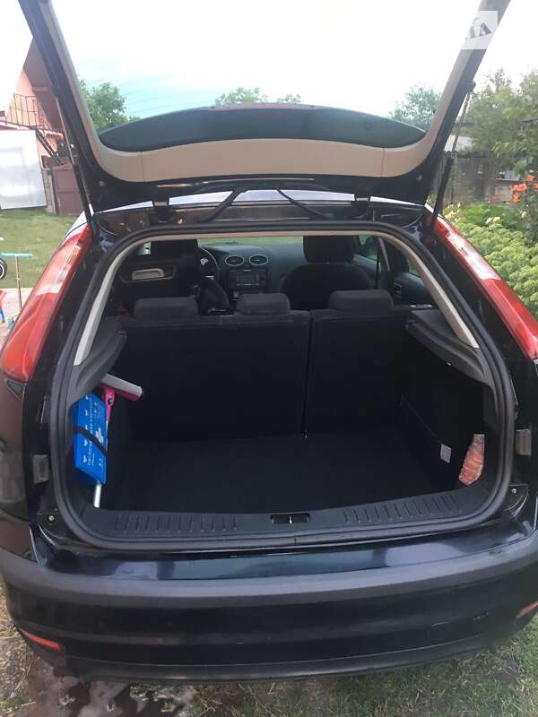 Хетчбек Ford Focus 2005 в Львові