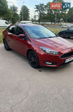 Седан Ford Focus 2016 в Чернигове