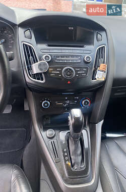 Седан Ford Focus 2016 в Чернигове