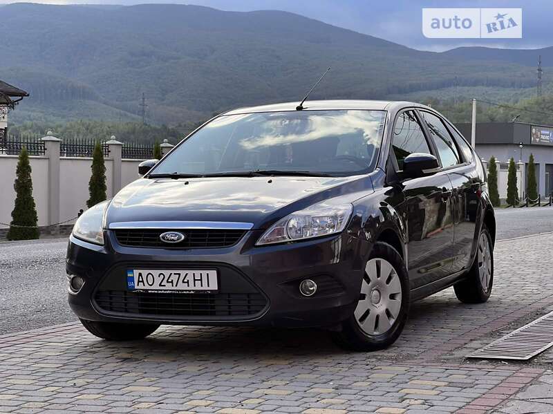 Хэтчбек Ford Focus 2010 в Ужгороде