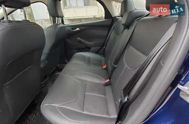 Седан Ford Focus 2016 в 