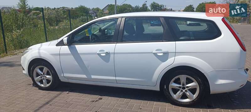 Ford Focus 2010