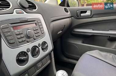 Хэтчбек Ford Focus 2007 в Чернигове