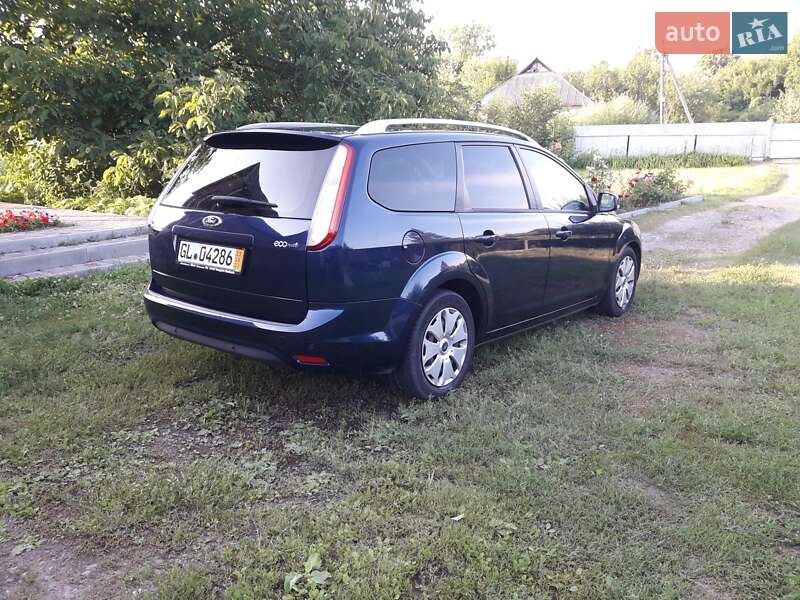 Универсал Ford Focus 2010 в Богодухове