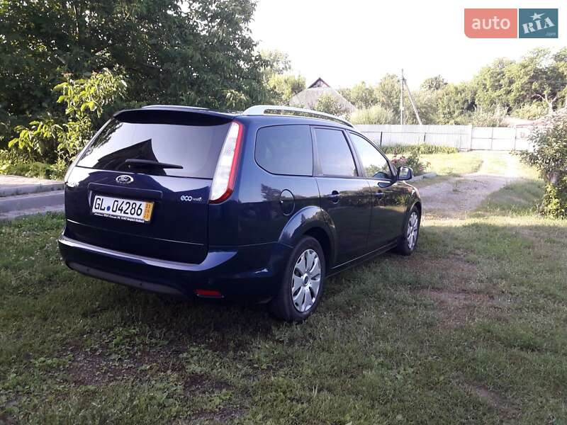 Универсал Ford Focus 2010 в Богодухове