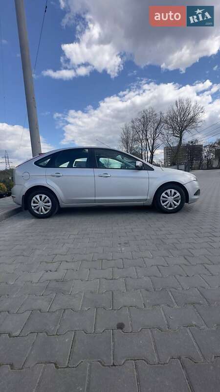Хэтчбек Ford Focus 2008 в Тернополе