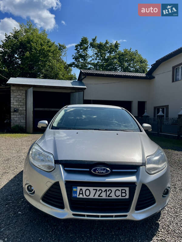 Універсал Ford Focus 2011 в 