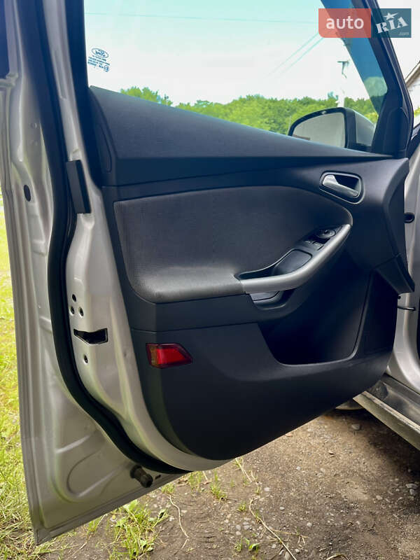 Универсал Ford Focus 2011 в Тячеве фото 11 Универсал Ford Focus 2011 в Тячеве