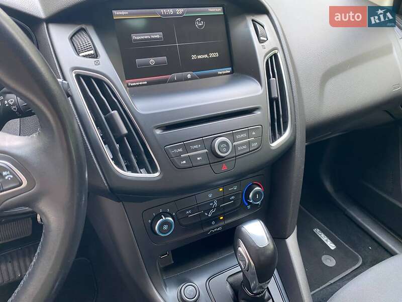 Универсал Ford Focus 2015 в Яворове фото 12 Универсал Ford Focus 2015 в Яворове