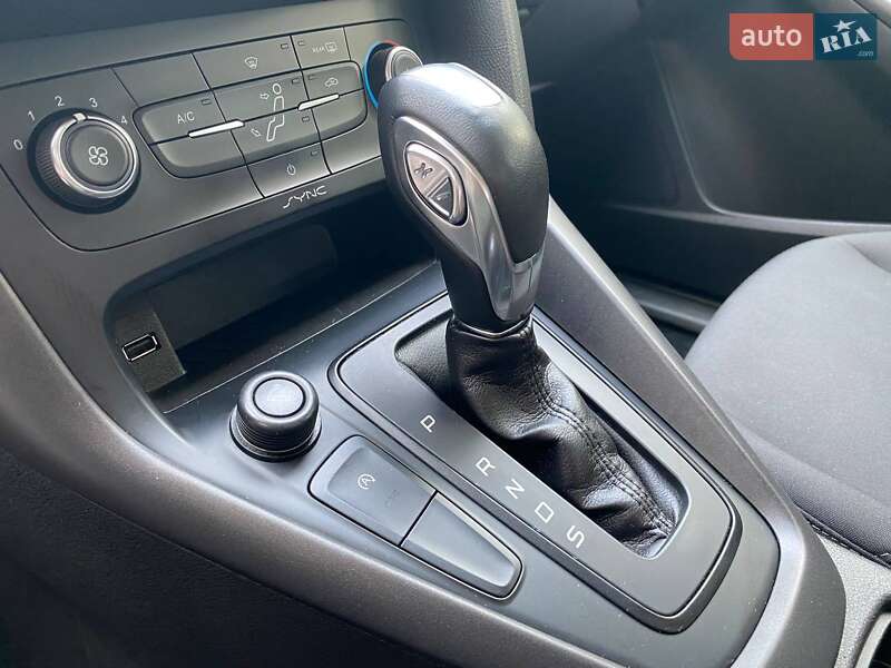 Универсал Ford Focus 2015 в Яворове фото 14 Универсал Ford Focus 2015 в Яворове