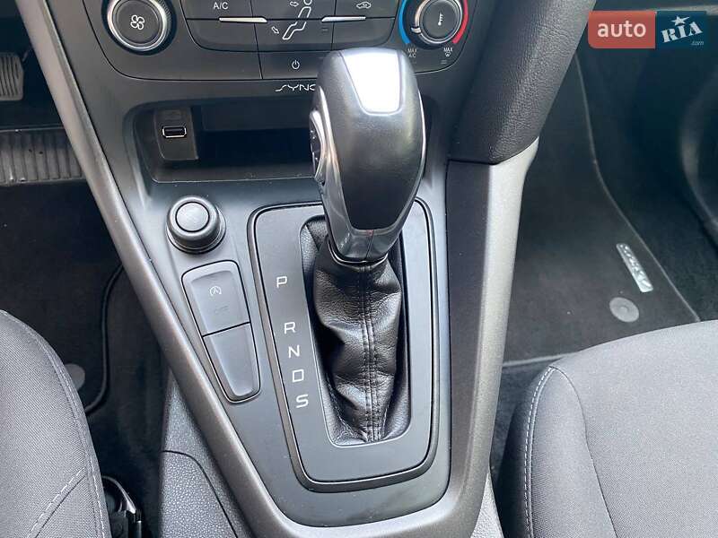Универсал Ford Focus 2015 в Яворове фото 15 Универсал Ford Focus 2015 в Яворове