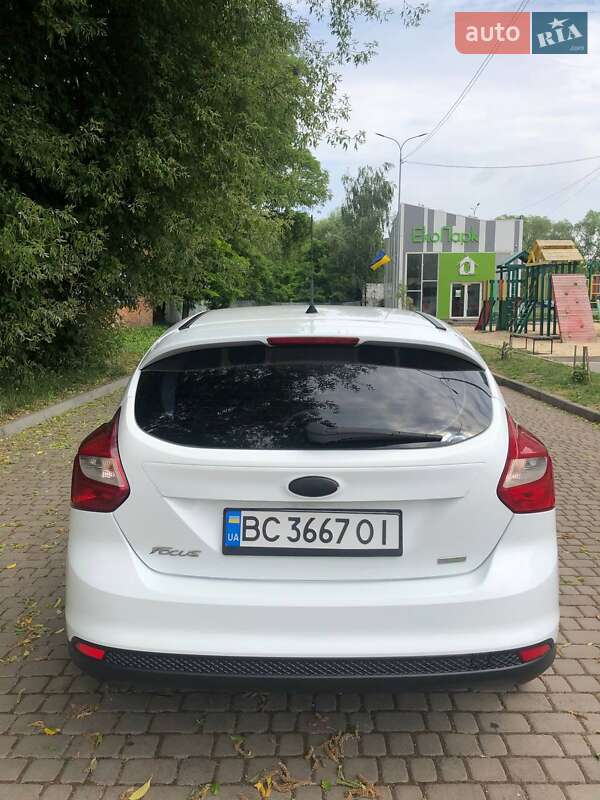 Хэтчбек Ford Focus 2013 в Шептицькому
