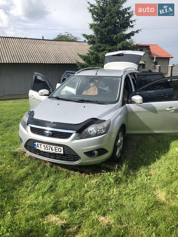 Універсал Ford Focus 2010 в Івано-Франківську