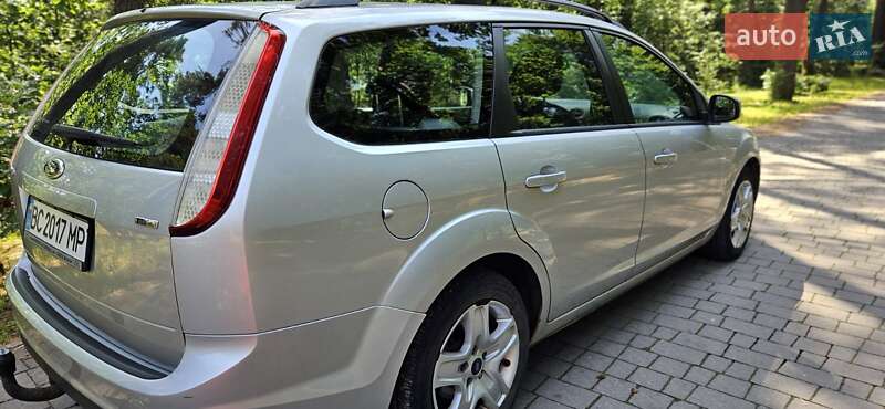 Універсал Ford Focus 2010 в Львові