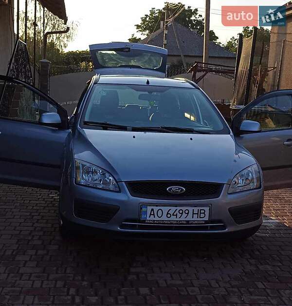 Универсал Ford Focus 2006 в Виноградове