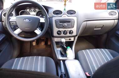 Универсал Ford Focus 2010 в 