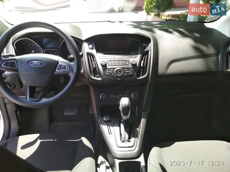 Ford Focus 2016 VIN 1FADP3E27GL294696 фото оголошення 8 з 57