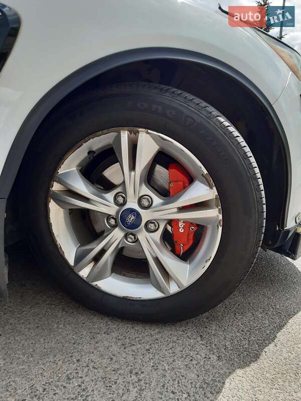 Седан Ford Focus 2013 в Киеве
