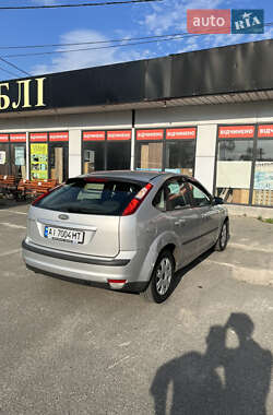 Хэтчбек Ford Focus 2007 в Вышгороде