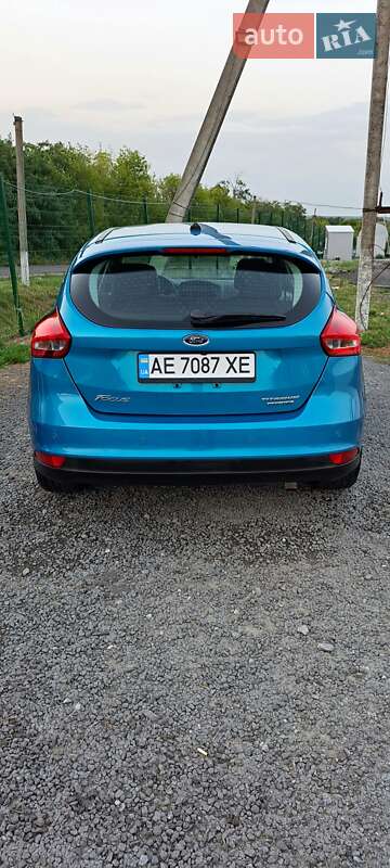 Хэтчбек Ford Focus 2016 в Днепре