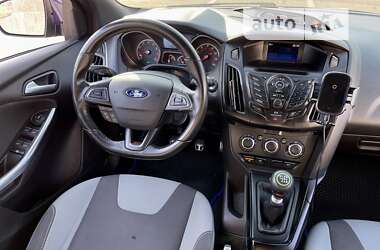 Хетчбек Ford Focus 2014 в Харкові