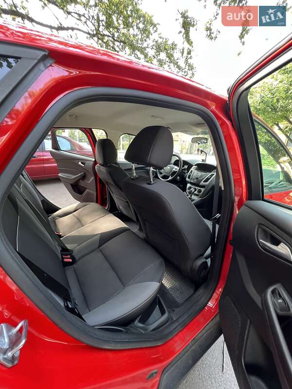 Хэтчбек Ford Focus 2014 в Харькове