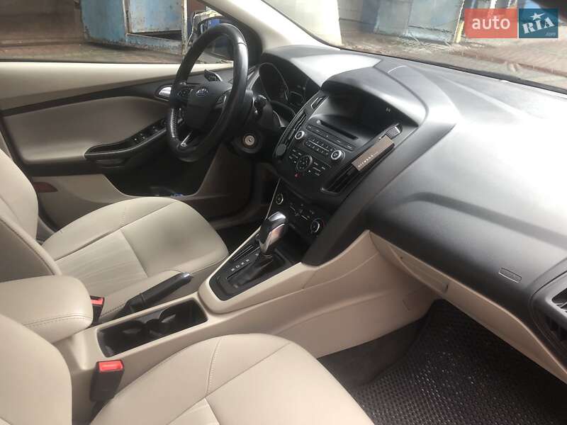 Седан Ford Focus 2016 в Тернополі