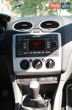 Універсал Ford Focus 2007 в Одесі