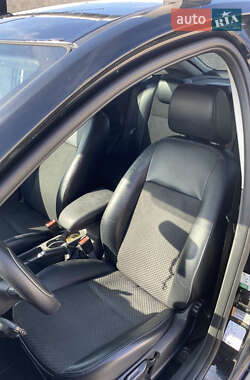 Хэтчбек Ford Focus 2006 в Тячеве