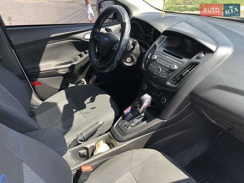 Седан Ford Focus 2015 в Николаеве фото 17 Седан Ford Focus 2015 в Николаеве