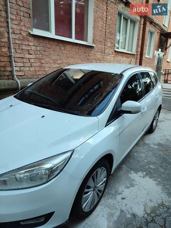 Универсал Ford Focus 2015 в Ровно фото 7 Универсал Ford Focus 2015 в Ровно