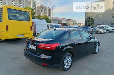 Седан Ford Focus 2016 в 
