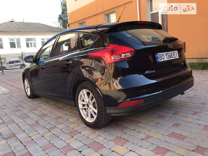 Седан Ford Focus 2016 в 