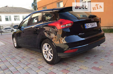 Седан Ford Focus 2016 в 